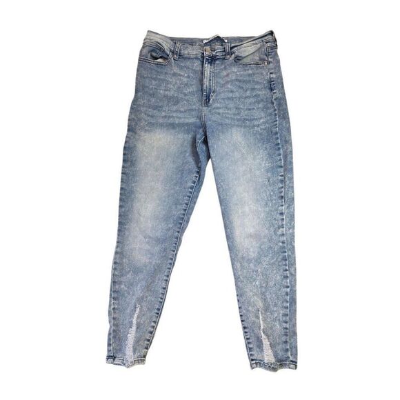 Celebrity Pink Distressed Skinny Jeans Size 13 - Picture 1 of 9